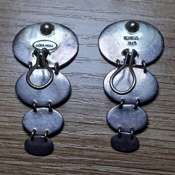 Lois Hill Dangle Clip On Earrings, Hammered, Silver, Scroll Design - Picture 4 of 5